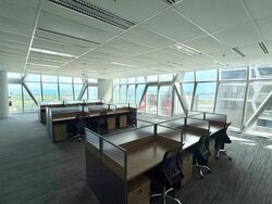UIC Building (D1), Office #450989851